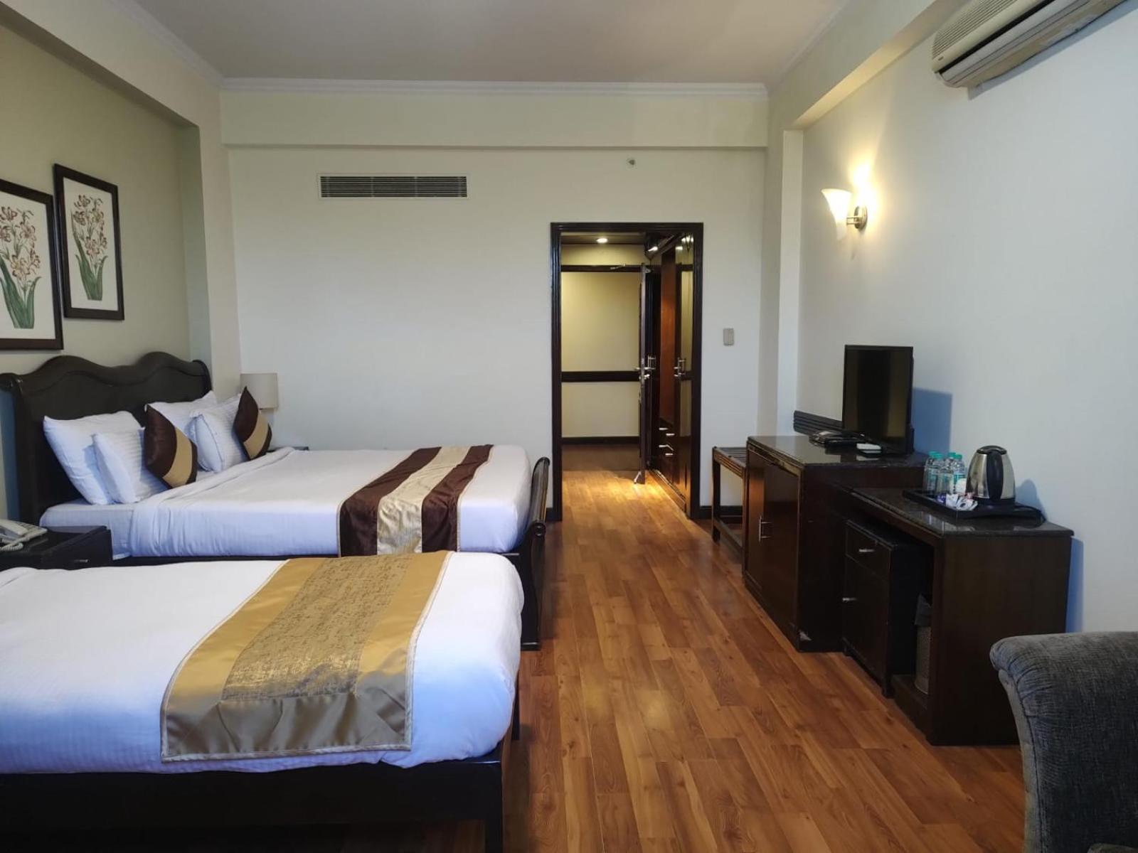 Luxera Hotels & Resorts Nueva Delhi Exterior foto